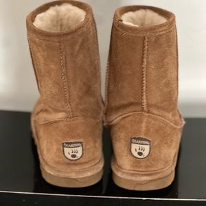 Girls size 4 Bear Paw winter boots